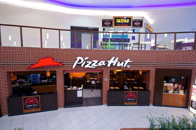 Pizza Hut Pólus center Földszint