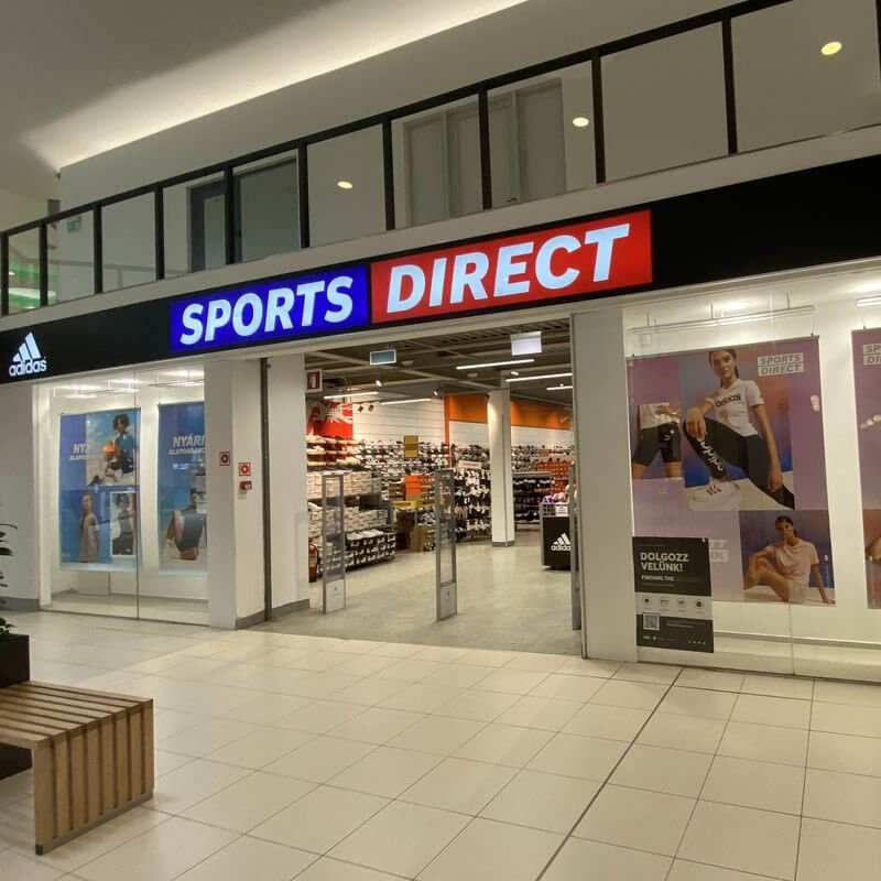 Sports Direct Üzlet Pólus