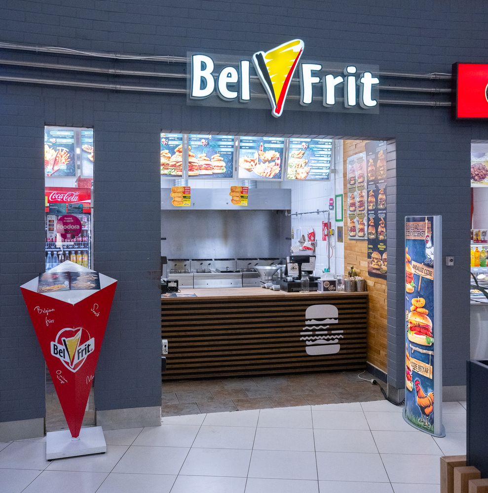 Belfrit Üzlet Pólus