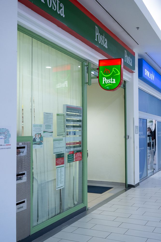Posta Pólus center Földszint
