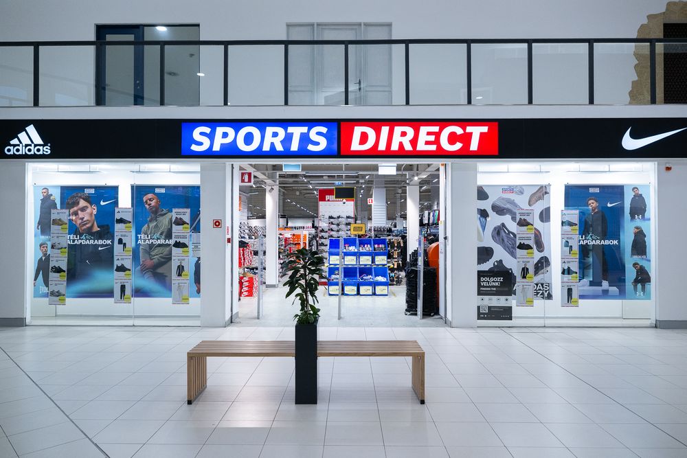 Sports Direct Üzlet Pólus